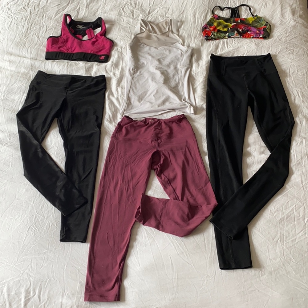 Set of 3 activewear outfits